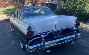 Ford-Crown-victoria-1955-Black-and-white-Black-and-white-10