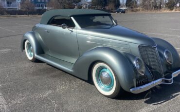 Ford-Custom-1936-Emerald-Green-Saddle