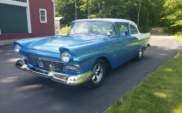 Ford-Custom-1957-Blue-And-White-Blue-And-White-3