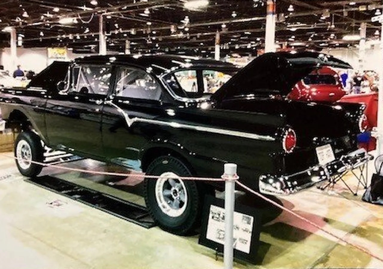 Ford-Custom-300-1957-Raven-Black-Black-3