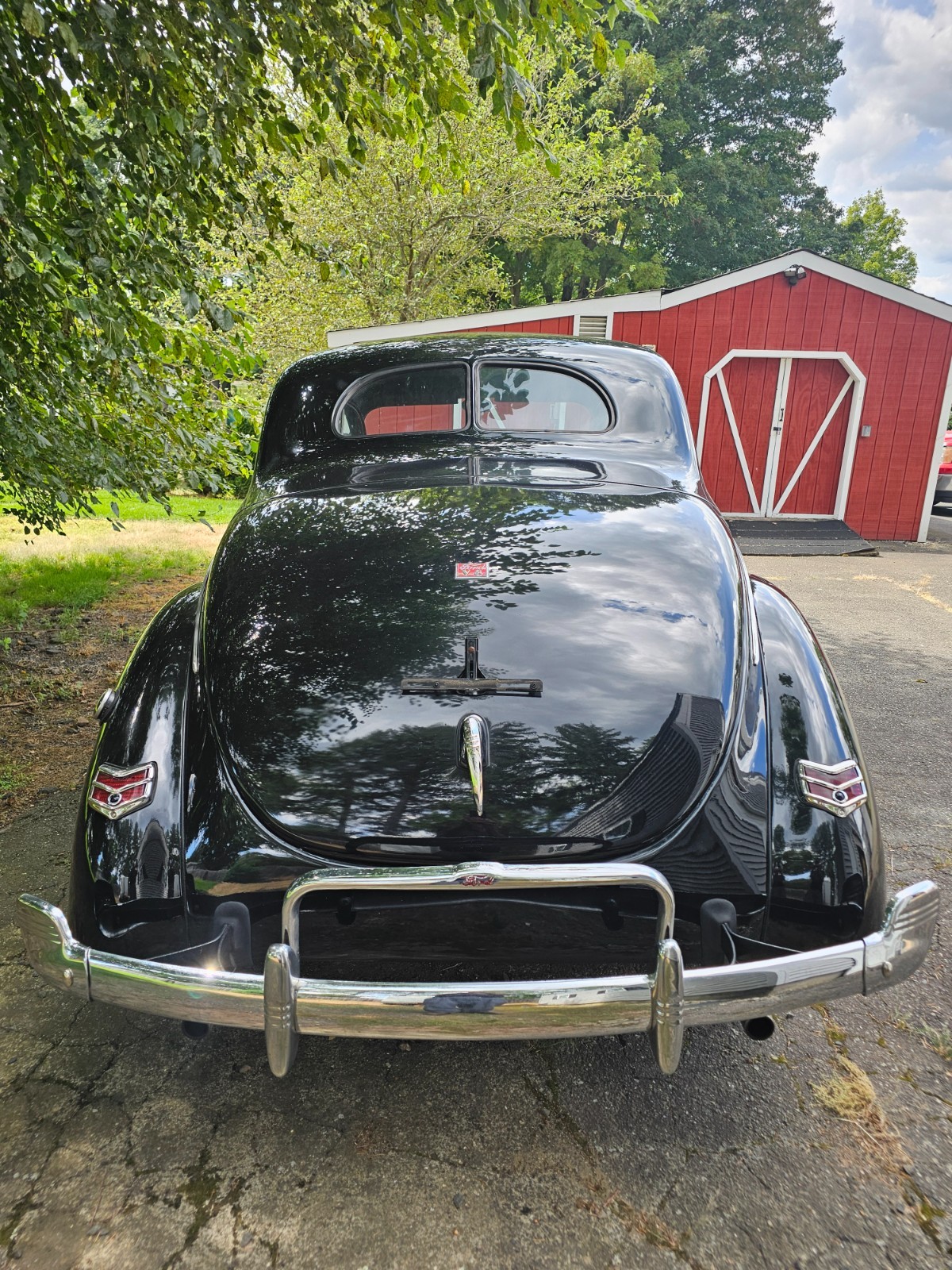 Ford-Custom-Deluxe-Coupe-1940-Coupe-3