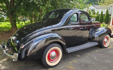 Ford-Custom-Deluxe-Coupe-1940-Coupe-4