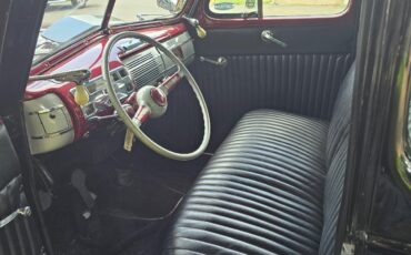 Ford-Custom-Deluxe-Coupe-1940-Coupe-8