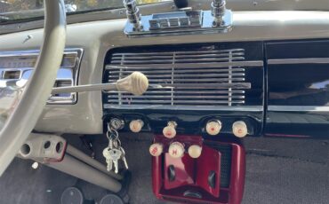 Ford-Deluxe-1940-Black-amp-Gray-Gray-Black-and-Red-47