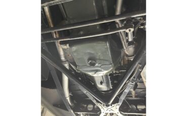 Ford-Deluxe-1940-Black-amp-Gray-Gray-Black-and-Red-5