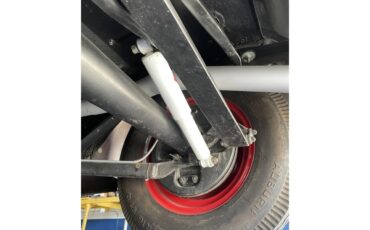 Ford-Deluxe-1940-Black-amp-Gray-Gray-Black-and-Red-7