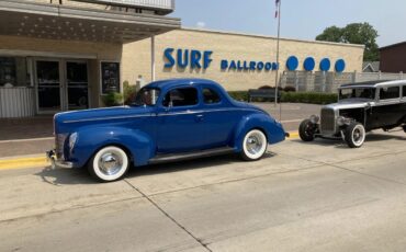 Ford-Deluxe-1940-Blue-Blue-16