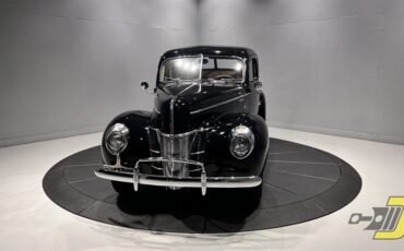 Ford-Deluxe-1940-Coupe-14