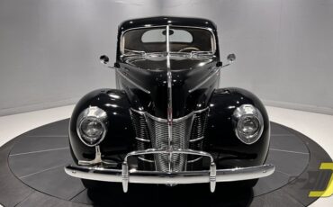 Ford-Deluxe-1940-Coupe-16