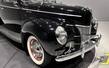 Ford-Deluxe-1940-Coupe-17