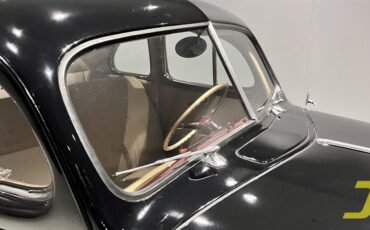 Ford-Deluxe-1940-Coupe-19