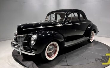 Ford-Deluxe-1940-Coupe-27