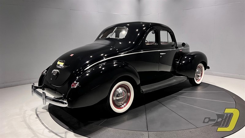 Ford-Deluxe-1940-Coupe-28