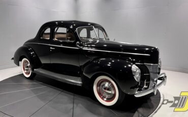 Ford-Deluxe-1940-Coupe-29