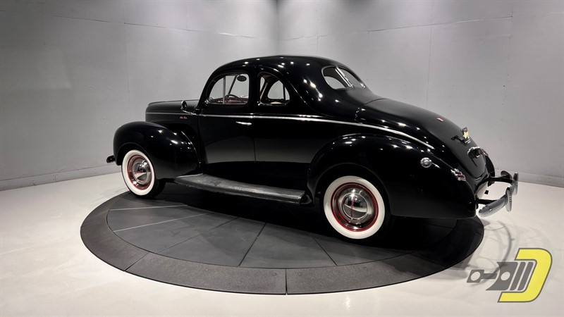 Ford-Deluxe-1940-Coupe-3