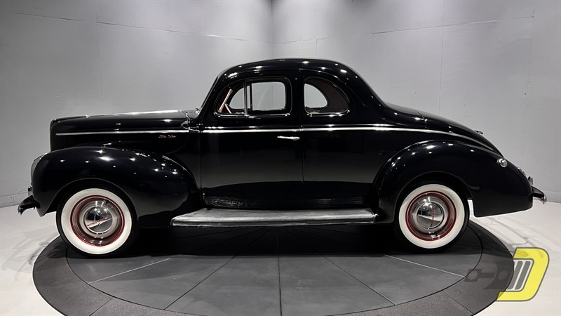 Ford-Deluxe-1940-Coupe-31