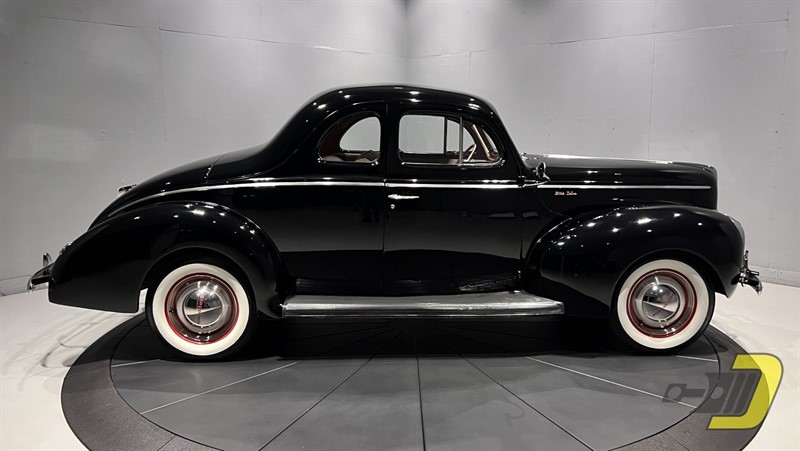 Ford-Deluxe-1940-Coupe-32