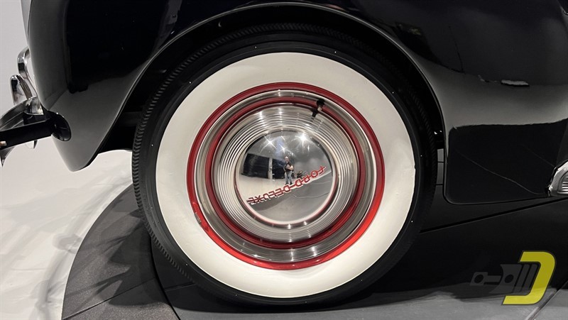 Ford-Deluxe-1940-Coupe-33