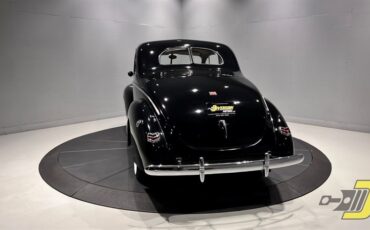 Ford-Deluxe-1940-Coupe-5