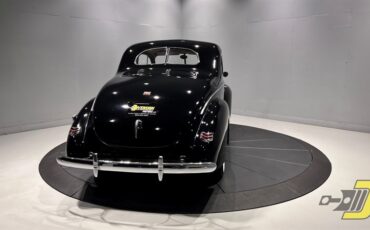 Ford-Deluxe-1940-Coupe-6