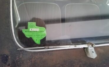 Ford-Deluxe-1940-Rusty-Black-Turquoise-19