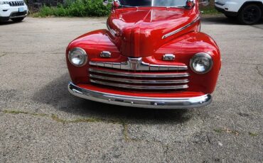 Ford-Deluxe-1946-1