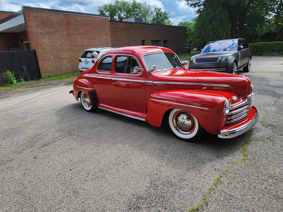 Ford-Deluxe-1946-4