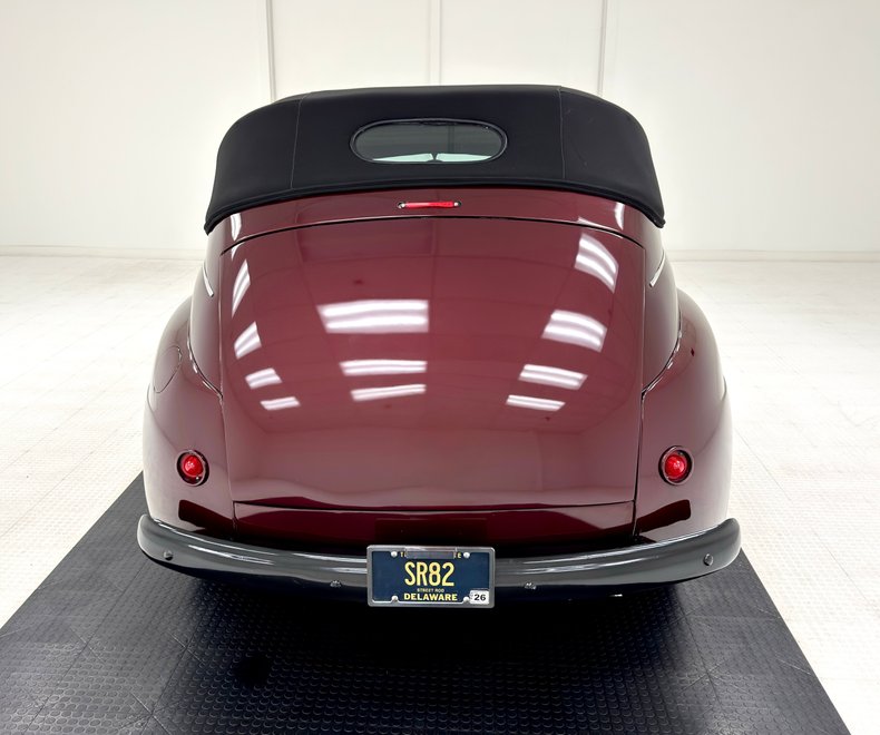 Ford-Deluxe-1948-Tordo-Red-Beige-10