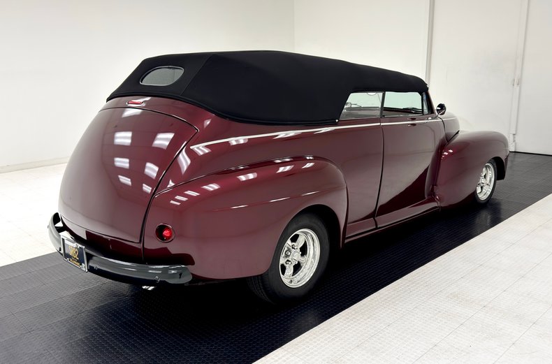 Ford-Deluxe-1948-Tordo-Red-Beige-11