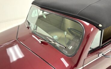 Ford-Deluxe-1948-Tordo-Red-Beige-18