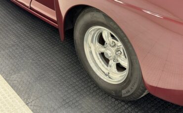 Ford-Deluxe-1948-Tordo-Red-Beige-21