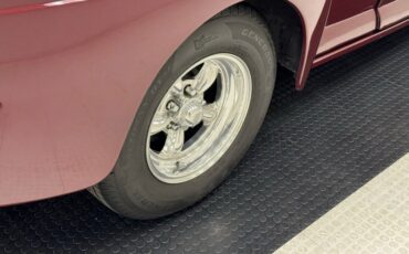 Ford-Deluxe-1948-Tordo-Red-Beige-24