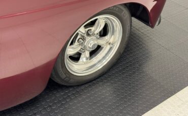 Ford-Deluxe-1948-Tordo-Red-Beige-25