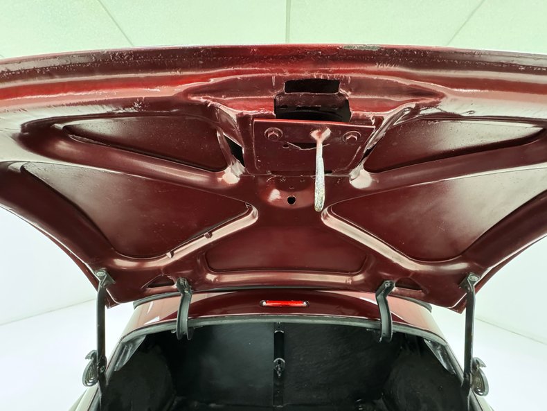 Ford-Deluxe-1948-Tordo-Red-Beige-30