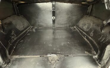 Ford-Deluxe-1948-Tordo-Red-Beige-32