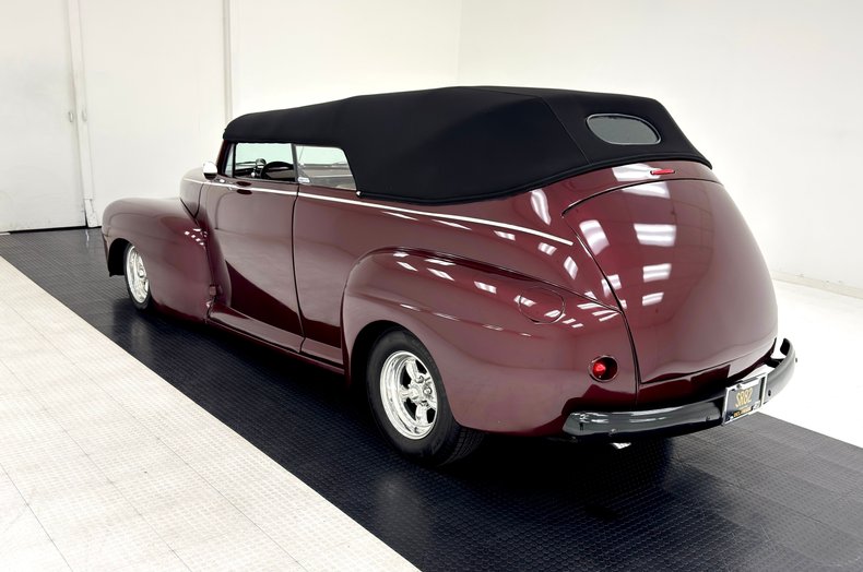 Ford-Deluxe-1948-Tordo-Red-Beige-9