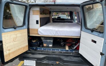 Ford-E-Series-Van-1990-Van-Camper-6