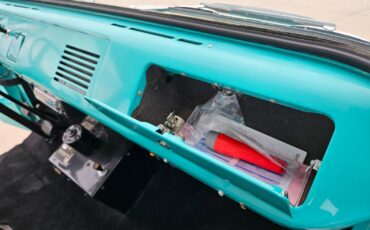 Ford-Econoline-1961-Pickup-Truck-10