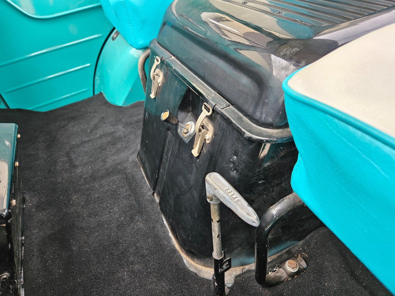 Ford-Econoline-1961-Pickup-Truck-31