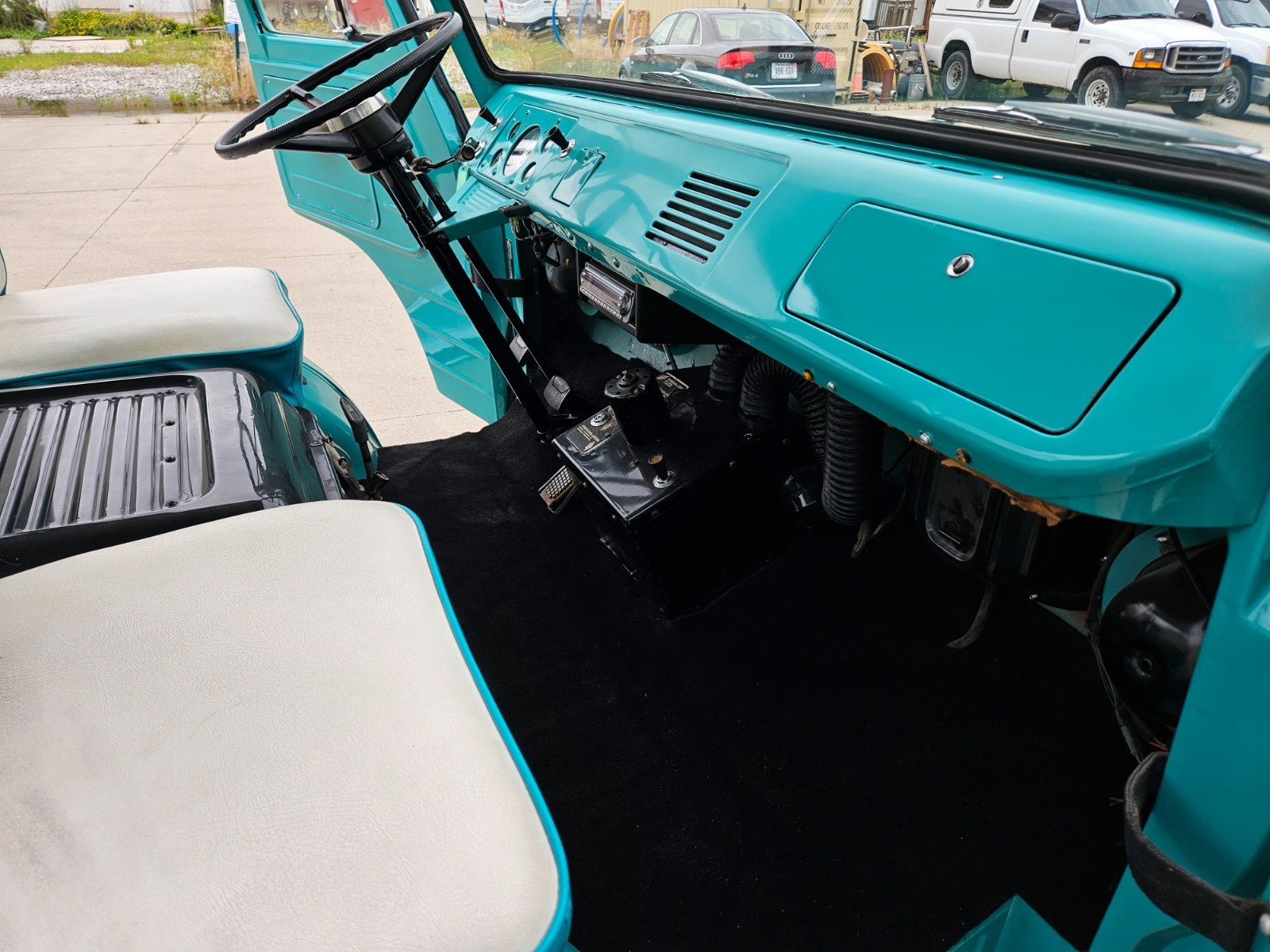 Ford-Econoline-1961-Pickup-Truck-7
