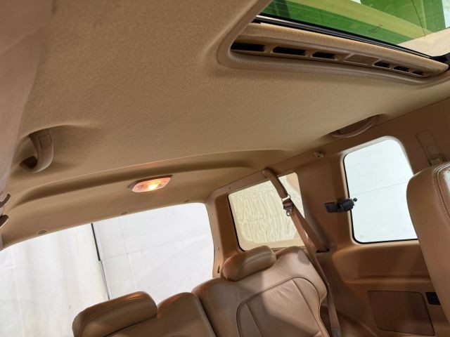 Ford-Explorer-1996-SUV-24