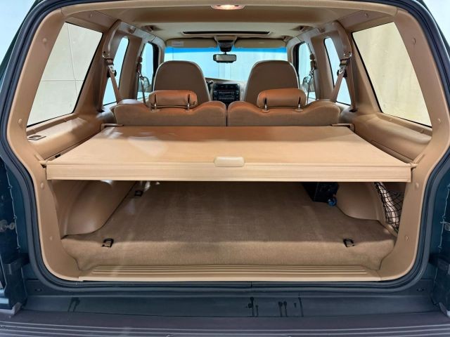 Ford-Explorer-1996-SUV-27