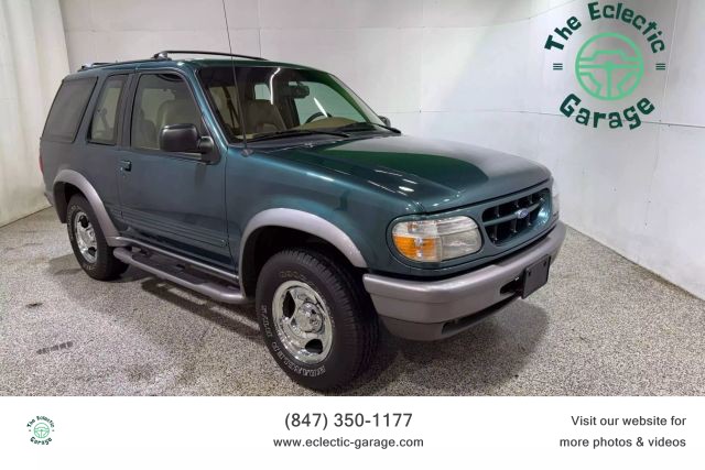 Ford-Explorer-1996-SUV