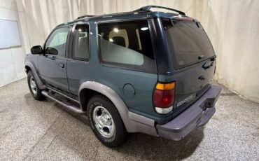 Ford-Explorer-1996-SUV-5