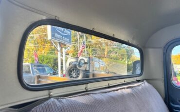 Ford-F-100-1952-Standard-Cab-Pickup-22