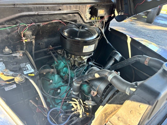 Ford-F-100-1952-Standard-Cab-Pickup-36