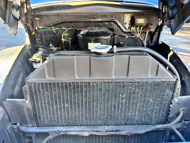 Ford-F-100-1952-Standard-Cab-Pickup-39