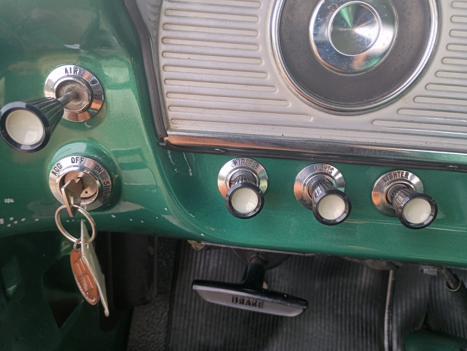 Ford-F-100-1963-Standard-Cab-Pickup-17
