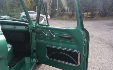 Ford-F-100-1963-Standard-Cab-Pickup-21