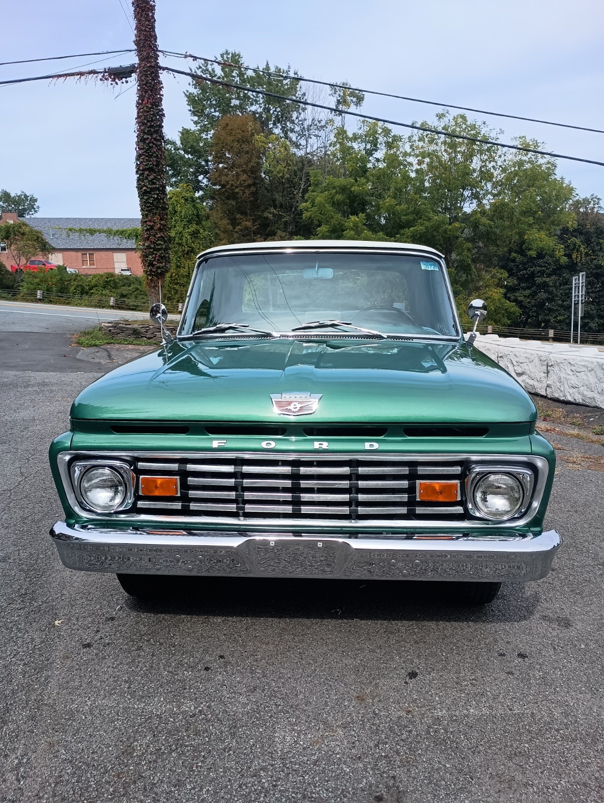 Ford-F-100-1963-Standard-Cab-Pickup